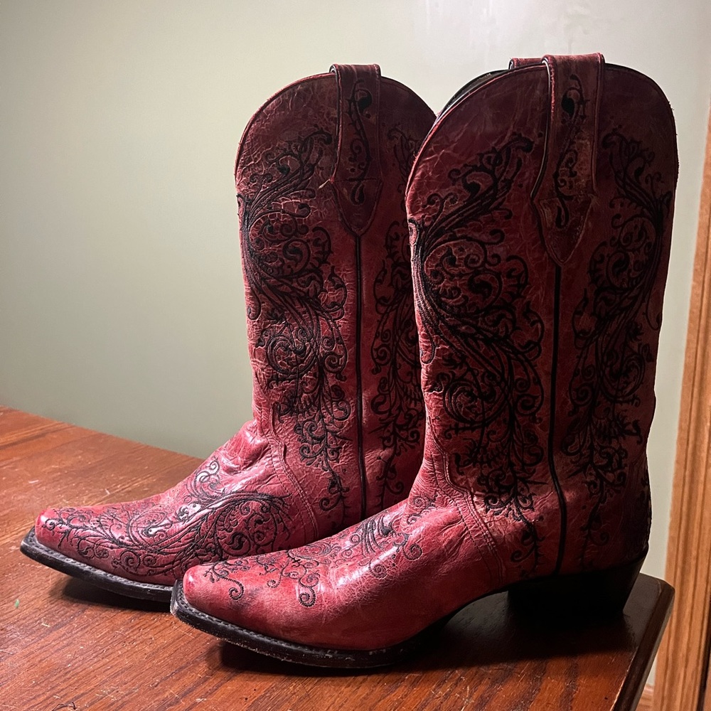 Sterling River Women’s Cowboy Boots - Red